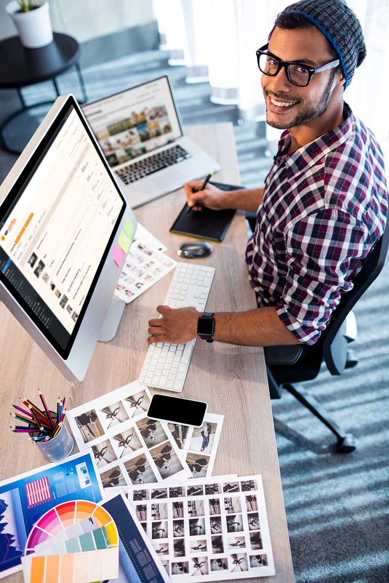 Photographer customizing their Sunshine Photo Cart website