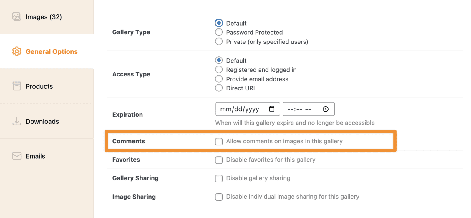 Screenshot of gallery settings with commenting feature highlighted